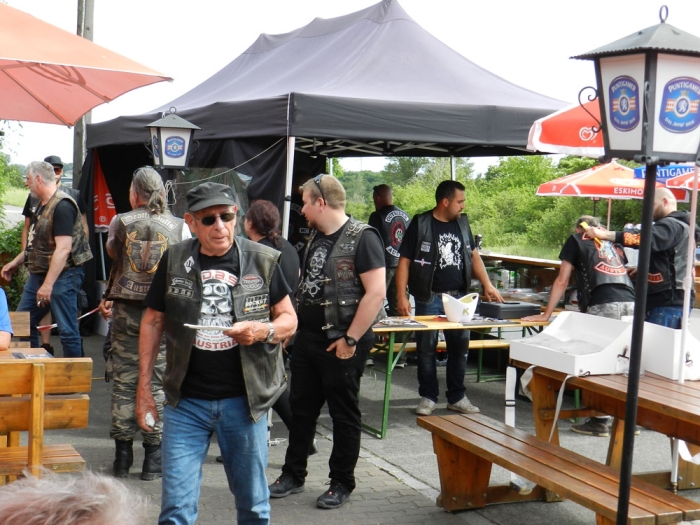outsider40.032.jpg