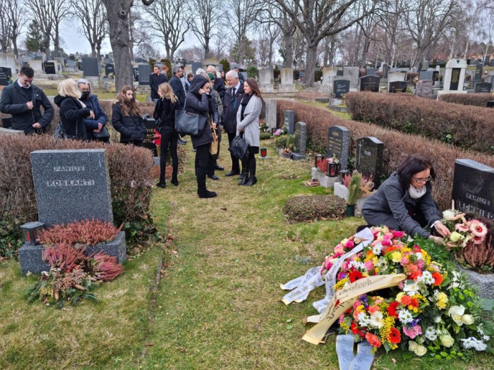 kren.rip.26.jpg